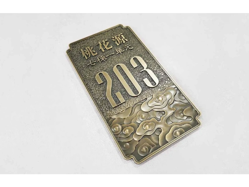 铜/不锈钢浮雕，每件皆是独一无二的艺术品