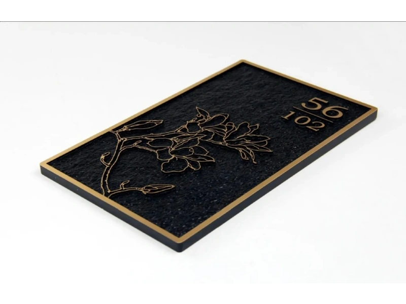 铜/不锈钢浮雕，每件皆是独一无二的艺术品