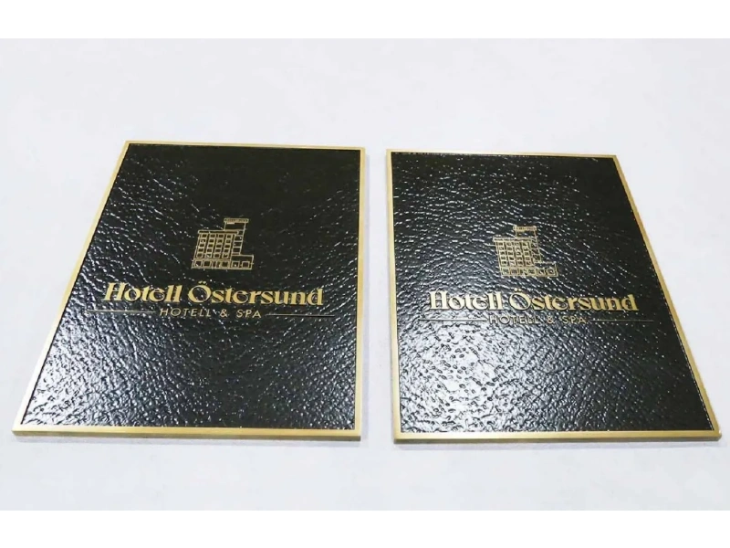 铜/不锈钢浮雕，每件皆是独一无二的艺术品