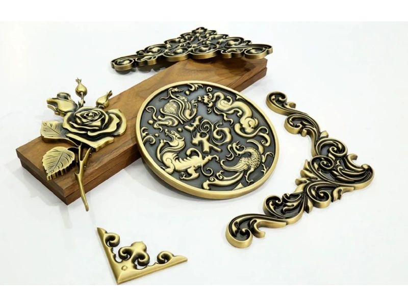 铜/不锈钢浮雕，每件皆是独一无二的艺术品