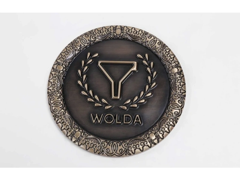 铜/不锈钢浮雕，每件皆是独一无二的艺术品