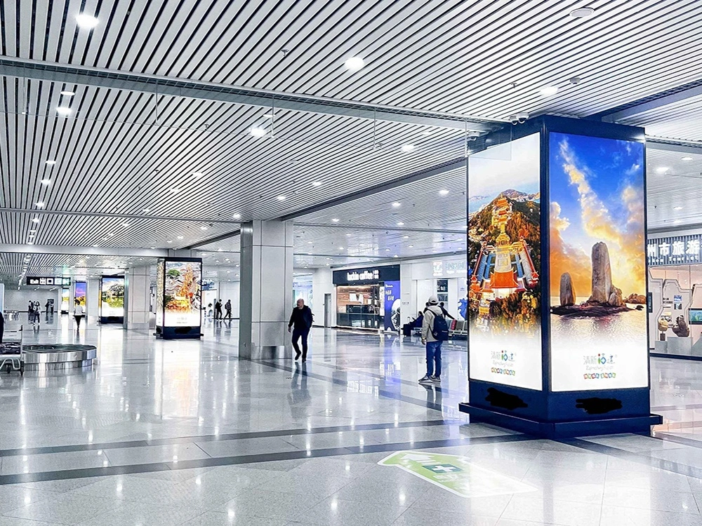 机场包柱灯箱
