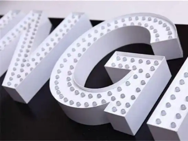 适合高空、发光字正面穿孔安装LED灯